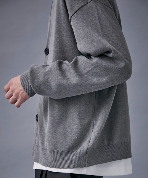 PUBLIC TOKYO（パブリックトウキョウ）の「〈洗える〉コンフォートリラックスルーズカーディガン（カーディガン/ボレロ・メンズ・ブラック/グレー/ブルー/グリーン・1/2）」の18枚目の写真