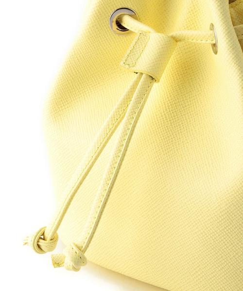 Carol J.(キャロルジェイ)の「G/N CAROL J. ドロストショルダー(ショルダーバッグ・レディース・オフホワイト/ブラック/イエロー・フリー)」の6枚目の写真