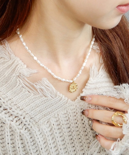 minia（ミニア）の「メタルプレートパールネックレス（ネックレス・レディース・シルバー/ゴールド・FREE）」の12枚目の写真