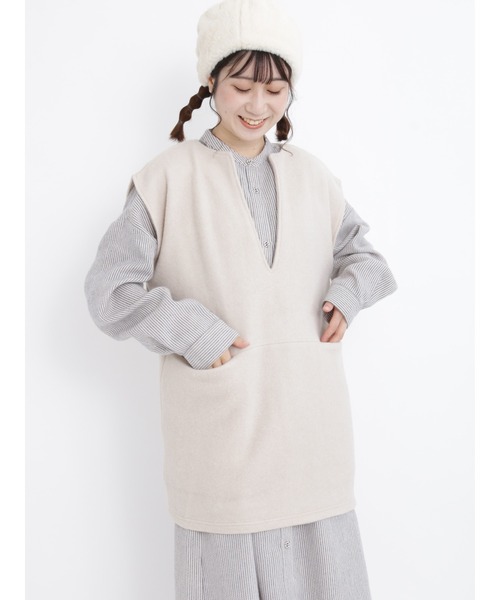 Samansa Mos2（サマンサ モスモス）の「圧縮ウール風カットベスト（ベスト・レディース・チャコール/キナリ/カーキ・ﾌﾘ-）」の2枚目の写真