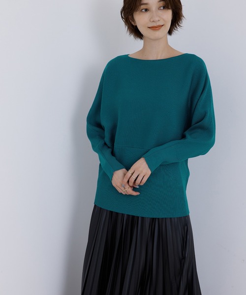 Jayro(ジャイロ)の「リブ切り替えドルマンニットプルオーバー(ニット/セーター・レディース・ピンク系その他2/ブラック/ブルー系その他4/オフホワイト・M)」の4枚目の写真