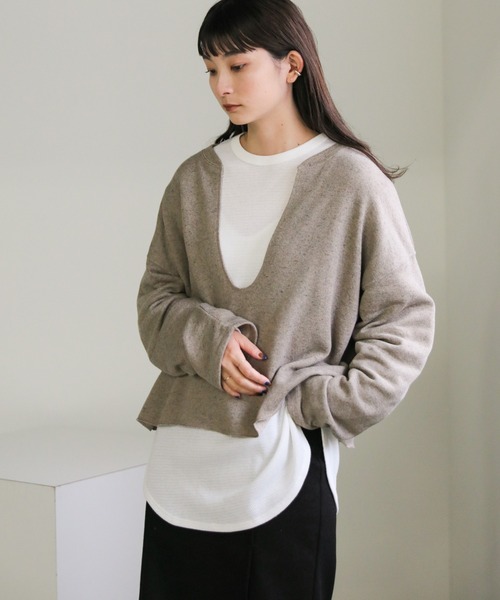 select MOCA（セレクトモカ）の「Uネックスウェットショート丈プル