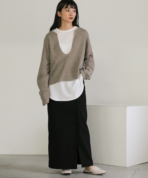select MOCA（セレクトモカ）の「Uネックスウェットショート丈プルオーバー（スウェット・レディース・ライトグレー/ブラック/ダークベージュ・FREE）」の16枚目の写真