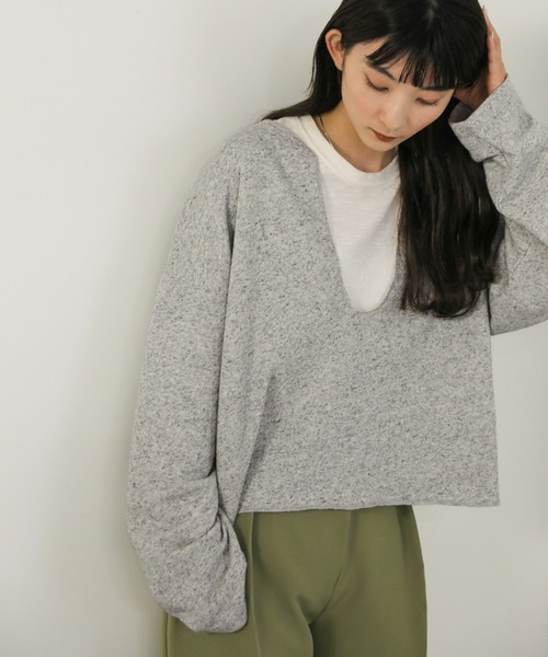 select MOCA（セレクトモカ）の「Uネックスウェットショート丈プルオーバー（スウェット・レディース・ライトグレー/ブラック/ダークベージュ・FREE）」の21枚目の写真