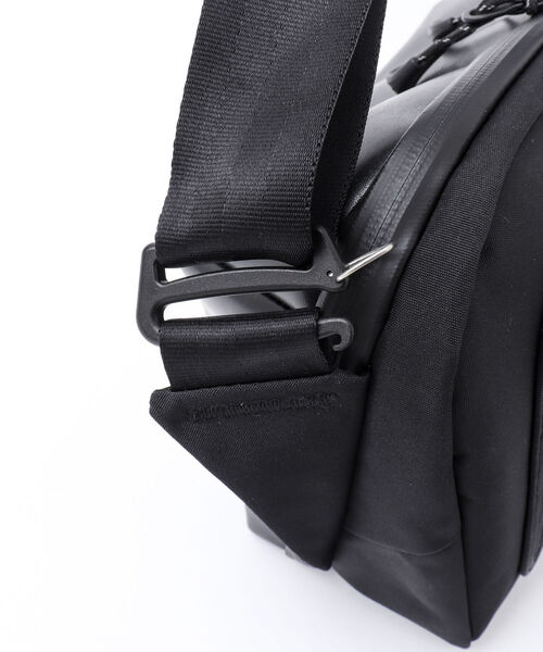 beruf baggage（ベルーフバゲッジ）の「【beruf baggage/ベルーフ バゲッジ】別注URBAN EX-NLS6 スリングパック（ボディバッグ/ウエストポーチ・メンズ・ブラック・FREE）」の14枚目の写真