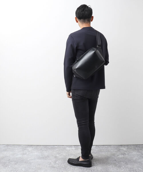 beruf baggage（ベルーフバゲッジ）の「【beruf baggage/ベルーフ バゲッジ】別注URBAN EX-NLS6 スリングパック（ボディバッグ/ウエストポーチ・メンズ・ブラック・FREE）」の19枚目の写真
