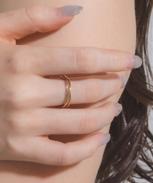 muku（ムク）の「金属アレルギー対応 1mmトリオリング/サージカルステンレス/316L（リング・レディース・ゴールド系1/シルバー×ゴールド/シルバー/ゴールド・11/9/13）」の4枚目の写真