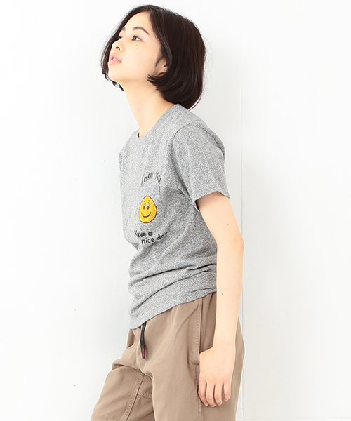 SCREEN STARS（スクリーンスターズ）の「SCREEN STARS×BEAMS BOY / ポケット スマイルT（Tシャツ/カットソー・レディース・ホワイト/グレー・ONE SIZE）」の12枚目の写真