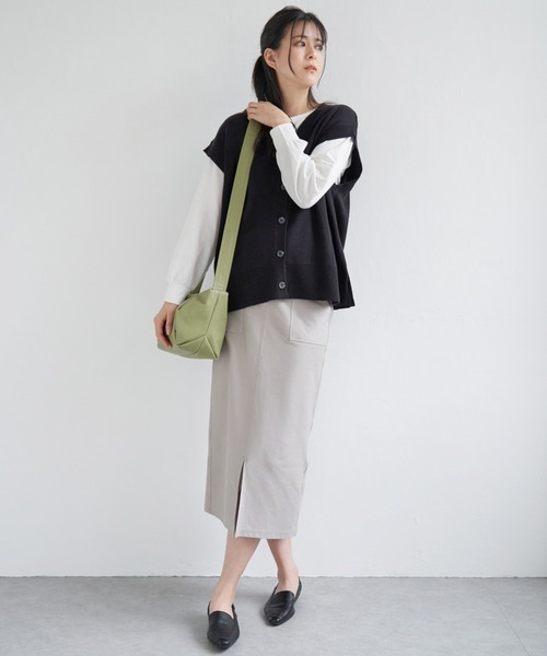 ikka（イッカ）の「PUハーフムーンミニショルダーバッグ（ショルダーバッグ・レディース・オフホワイト/グリーン/オレンジ/ブラック/ダークグリーン/グレー/イエロー/グリーン系その他・FREE）」の10枚目の写真