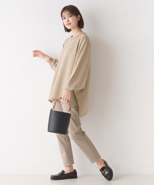 OMNES（オムネス）の「梨地ドルマンスリーブプルオーバー長袖（その他トップス・レディース・ベージュ/アイボリー/ブラック/ブルー・FREE）」の16枚目の写真