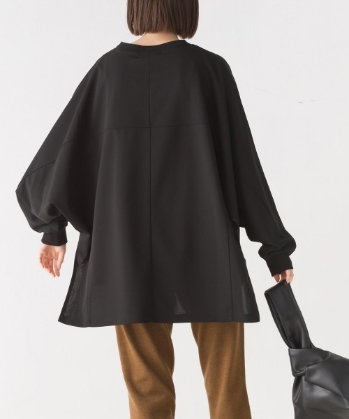 OMNES（オムネス）の「梨地ドルマンスリーブプルオーバー長袖（その他トップス・レディース・ベージュ/アイボリー/ブラック/ブルー・FREE）」の20枚目の写真