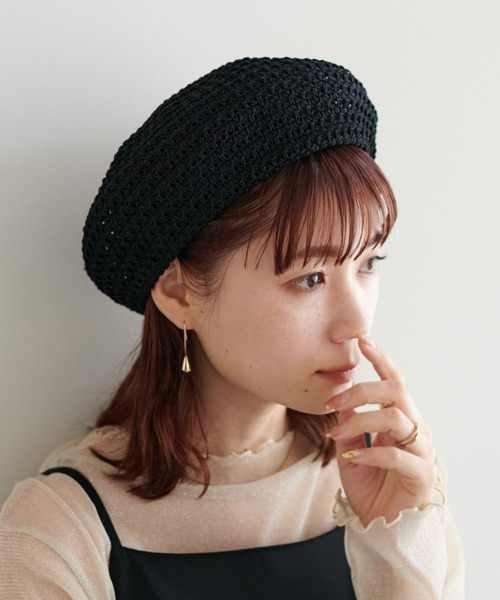 DISCOAT（ディスコート）の「柄編みクロシェベレー帽（ハンチング/ベレー帽・レディース・ブラック/ベージュ・FREE）」の5枚目の写真