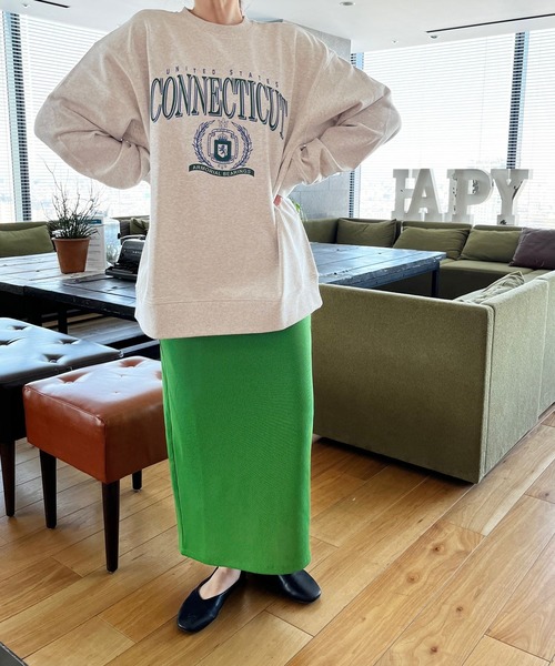 LOWRYS FARM(ローリーズファーム)の「カレッジロゴウラケプルオーバーロングスリーブ 177900(スウェット・レディース・チャコールグレー/ホワイト/グレー/グリーン・FREE)」の17枚目の写真