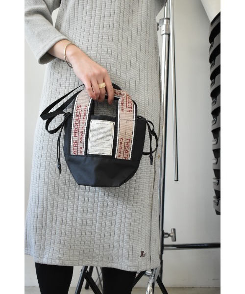 ﾅｲﾛﾝJQﾃｰﾌﾟﾊﾞｯｸﾞﾐｼｼｯﾋﾟXS（ショルダーバッグ）｜THEATRE PRODUCTS（シアタープロダクツ）