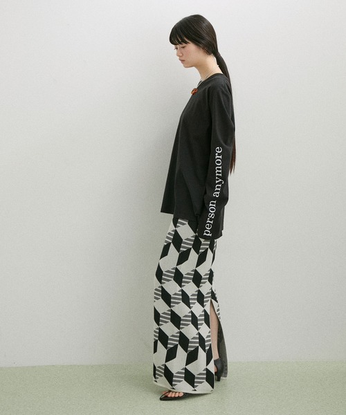 ADAM ET ROPE'(アダムエロペ)の「スリーブプリントロンT(Tシャツ/カットソー・レディース・ホワイト/ブラック・FREE)」の19枚目の写真
