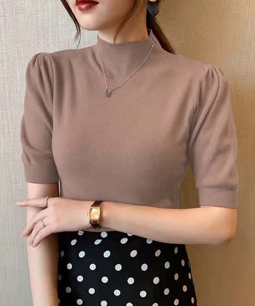 Ulysses（ユリシス）の「プチハイネックパフスリ半袖ニットトップス（ニット/セーター・レディース・ピンク/グリーン/アイボリー/イエロー/キャメル/グレー/ホワイト/ブラック/レッド/ダークグリーン/マスタード/ベージュ/ブラウン・F）」の6枚目の写真