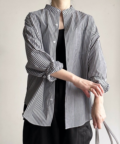 COMMON WARE（コモンウェアー）の「COMMONWARE:ビッグサイズバンドカラーシャツL/S（シャツ/ブラウス・レディース・グリーン系/サックスブルー系/ブラック×ホワイト/グリーン/ホワイト/イエロー/ラベンダー/ブラック/サックスブルー/ホワイト×ブルー/グレイッシュベージュ・L/XL/M）」の5枚目の写真