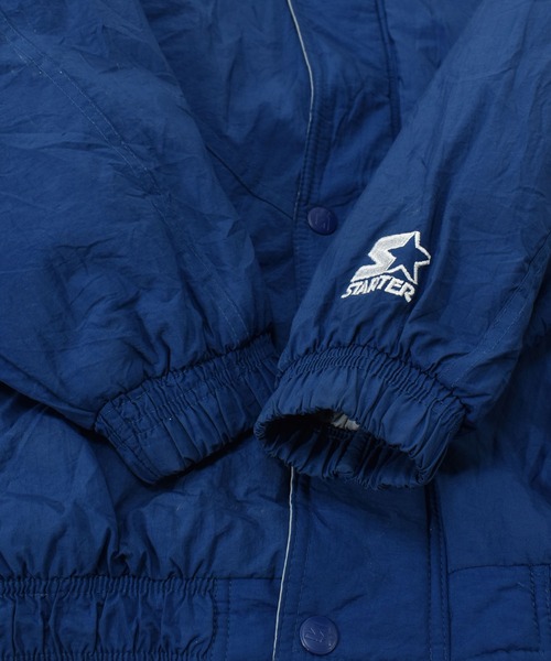 STARTER（スターター）の「【ヴィンテージ古着】90s STARTER/スターター ''DALLAS COWBOYS'' NFL 中綿入り フルジップナイロンジャケット（ナイロンジャケット・メンズ・ネイビー・LARGE）」の6枚目の写真