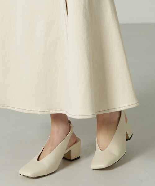 FREE'S MART（フリーズマート）の「バッグスリングパンプス（パンプス・レディース・ブラック系その他/ベージュ/ホワイト・SMALL/MEDIUM）」の15枚目の写真