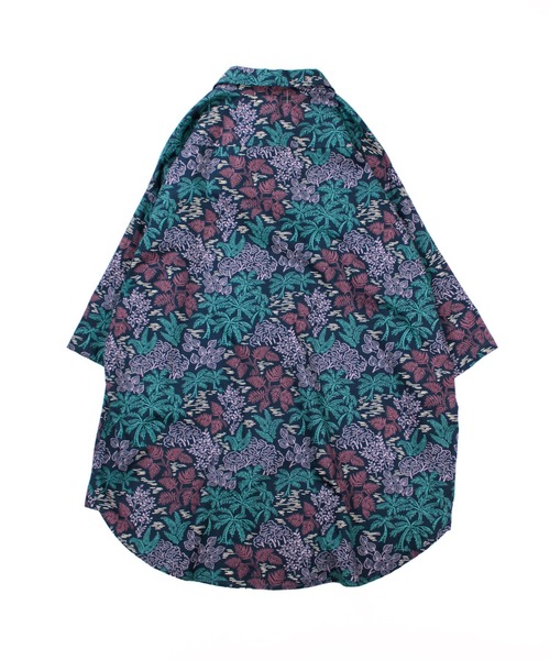 Universal Style Wear(ユニバーサルスタイルウェア)の「Universal Style Wear ローカル アロハ シャツ(シャツ/ブラウス・メンズ・ブラック系2/ネイビー/グリーン/ブラック系1・MEDIUM/LARGE/X-LARGE)」の21枚目の写真