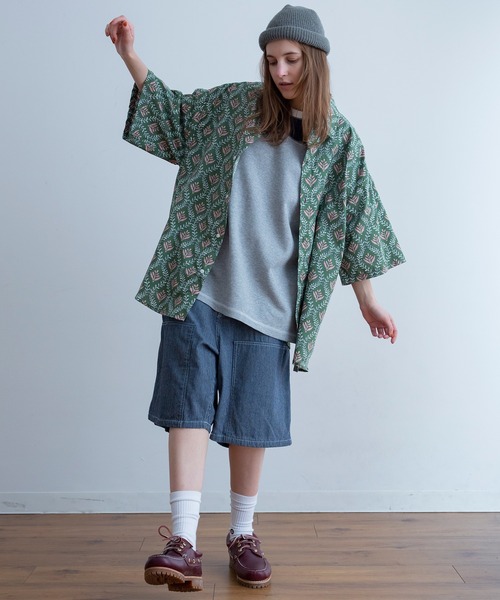 Universal Style Wear(ユニバーサルスタイルウェア)の「Universal Style Wear ローカル アロハ シャツ(シャツ/ブラウス・メンズ・ブラック系2/ネイビー/グリーン/ブラック系1・MEDIUM/LARGE/X-LARGE)」の18枚目の写真