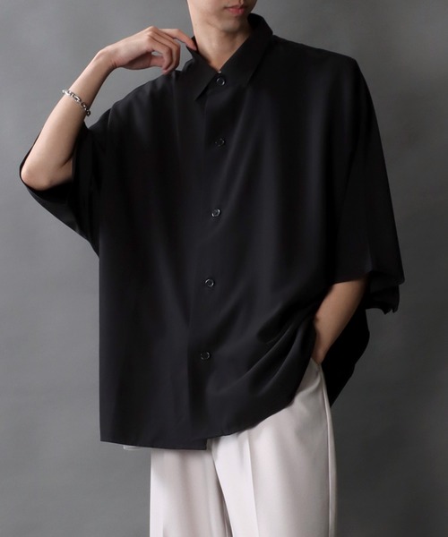 SITRY(シトリー)の「Oversize Drop shoulder Dolman Sleeve shirt/オーバーサイズ ドロップショルダー ドルマンスリーブ 半袖シャツ(シャツ/ブラウス・メンズ・ホワイト/ブラック/グレイッシュベージュ/チャコールグレー・M/L)」の18枚目の写真