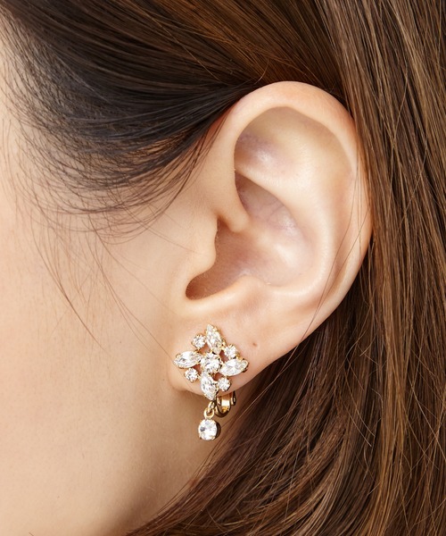 AIMER（エメ）の「チェコガラスラインストーンイヤリング（イヤリング・レディース・シルバー/ゴールド・FREE）」の8枚目の写真