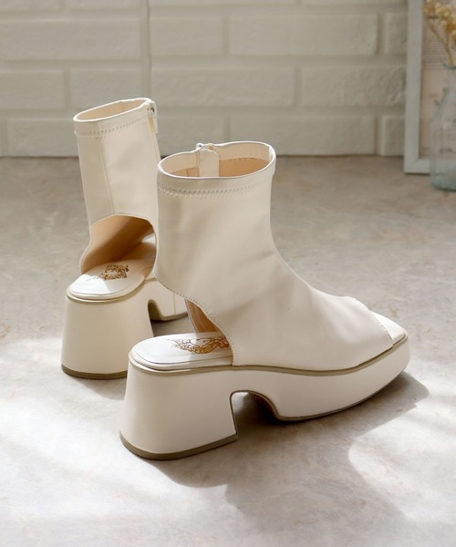 LOVEHUNTER（ラブハンター）の「LOVEHUNTER/ オープントゥ厚底ブーツサンダル (1591)（サンダル・レディース・アイボリー/ブラック/ブラック系その他/ホワイト系その他・LL/S/M/L）」の12枚目の写真