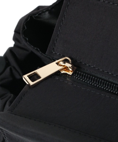LEPSIM（レプシィム）の「マタニティ／マルチポケ撥水TOTE　196781（マザーズバッグ・レディース・ブラック/ベージュ・ONE SIZE）」の4枚目の写真