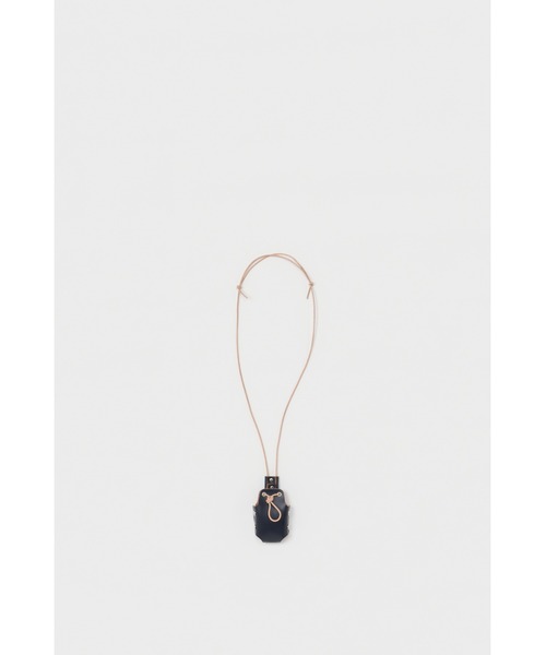 Hender Scheme（エンダースキーマ）の「assemble neck pouch S
