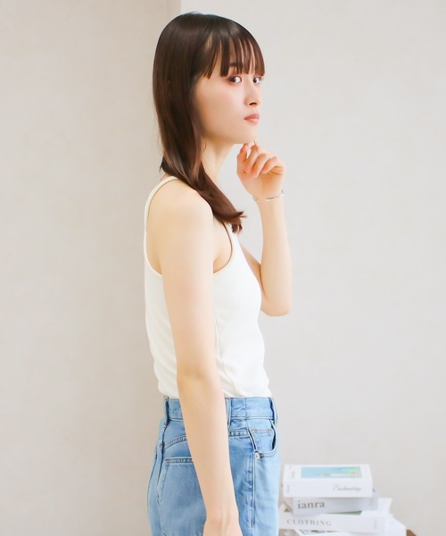 Social GIRL（ソーシャルガール）の「カップ付きアメリカンスリーブブラキャミソール（キャミソール・レディース・ブラック/グレイッシュベージュ/ブルー/オフホワイト/チャコール・M）」の20枚目の写真