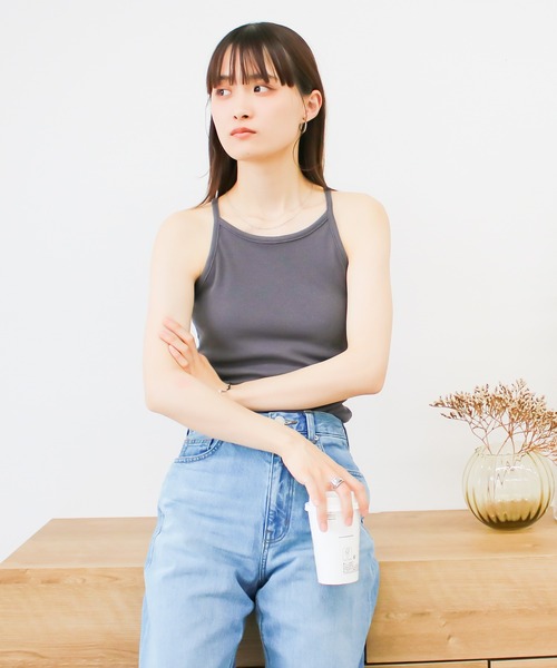 Social GIRL（ソーシャルガール）の「カップ付きアメリカンスリーブブラキャミソール（キャミソール・レディース・ブラック/グレイッシュベージュ/ブルー/オフホワイト/チャコール・M）」の7枚目の写真