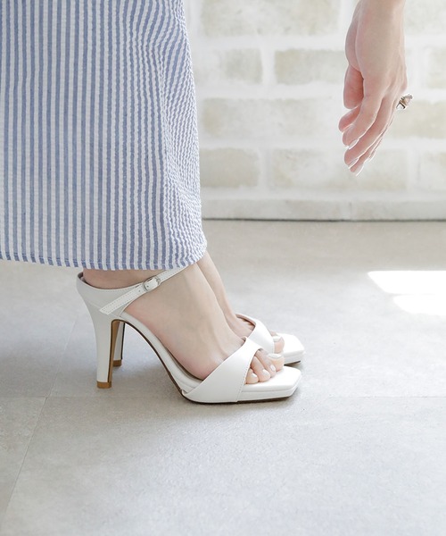 chocolates（チョコラテス）の「スクエアトゥ ハイヒールミュール【日本製】（サンダル・レディース・シルバー/ブラック/ホワイト・S/M/L/LL）」の14枚目の写真