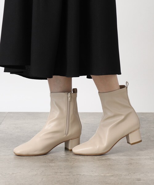 grove（グローブ）の「◆晴れの日でも雨の日でも使える嬉しいストレッチブーツ【人間工学】（ブーツ・レディース・ブラック/オフホワイト/グレー/ダークブラウン系7/ライトグレー系7・30/35/45）」の13枚目の写真