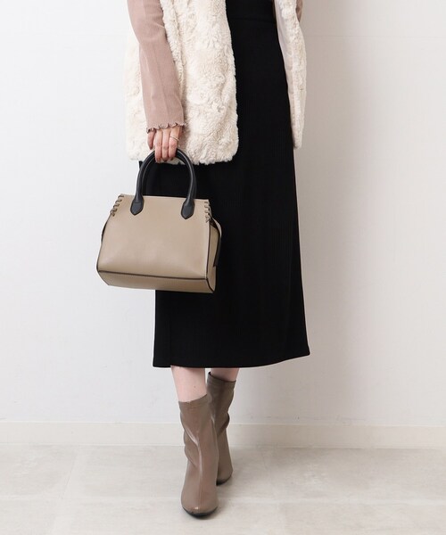 SHOO・LA・RUE（シューラルー）の「◆【2WAY】かがりポイントミニトート（ハンドバッグ・レディース・ベージュ系4/ブラック/ワインレッド・00）」の18枚目の写真