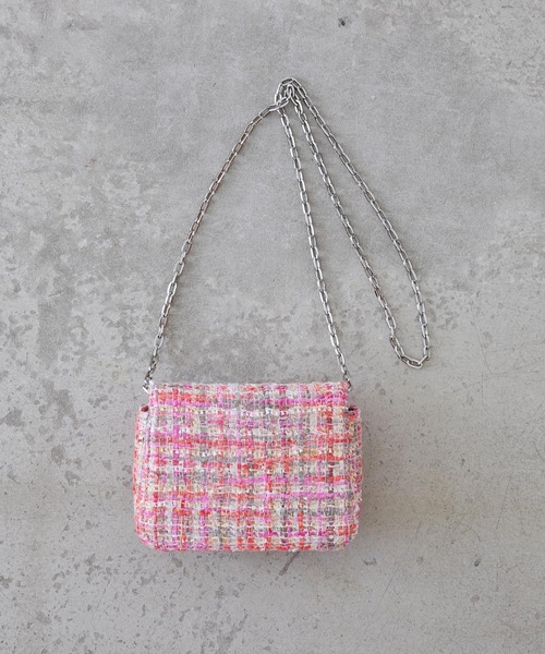 EFOLE（エフォル）の「ツイード チェーン ミニ ショルダー バッグ オケージョン/結婚式（ショルダーバッグ・レディース・ピンク/ブラック・FREE）」の3枚目の写真