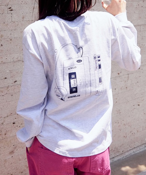 87mm(87mm)の「【UNISEX】Mmlg/WALKMAN ロングスリーブ 2977135(Tシャツ/カットソー・レディース・ライトグレー/ブラック・SMALL/MEDIUM/LARGE)」の2枚目の写真