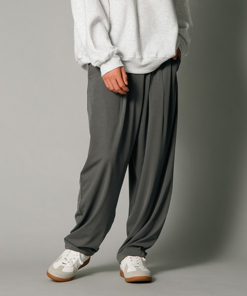 UNIIT(ユニット)の「【UNIIT/ユニット】ポリエステルツイル ワイドバルーンパンツ(その他パンツ・メンズ・チャコールグレー/ベージュ/ブラック・LARGE/MEDIUM)」の1枚目の写真