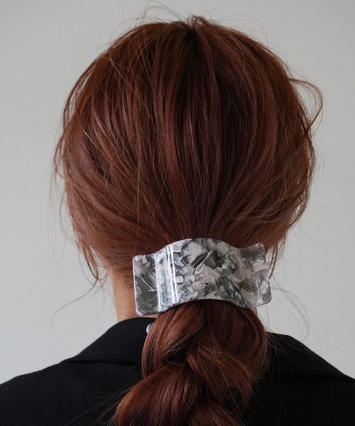 Jelly moo(ジェリームー)の「【 Jelly moo / ジェリームー 】 スクエア ボリューム ワイド ヘア クリップ(バレッタ/ヘアクリップ・レディース・B/G/I/A/H/J/C/D/E/F/K/L/M/N/O/P/Q/T/S/U/V/R・FREE)」の6枚目の写真