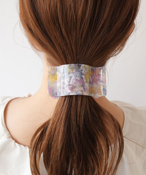 Jelly moo(ジェリームー)の「【 Jelly moo / ジェリームー 】 スクエア ボリューム ワイド ヘア クリップ(バレッタ/ヘアクリップ・レディース・B/G/I/A/H/J/C/D/E/F/K/L/M/N/O/P/Q/T/S/U/V/R・FREE)」の16枚目の写真