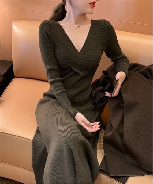 BLANC FICELLE(ブランフィセル)の「リブ編みニット カシュクール ワンピース(ワンピース・レディース・グレー/アイボリー/レッド/ブラック/ブルー・M/L/S/X-LARGE)」の15枚目の写真