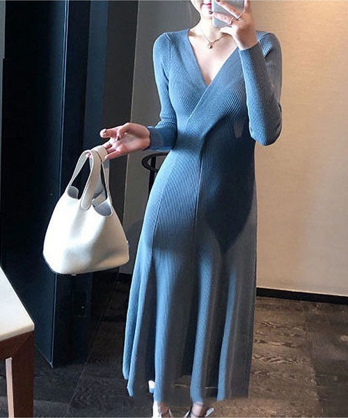 BLANC FICELLE(ブランフィセル)の「リブ編みニット カシュクール ワンピース(ワンピース・レディース・グレー/アイボリー/レッド/ブラック/ブルー・M/L/S/X-LARGE)」の18枚目の写真