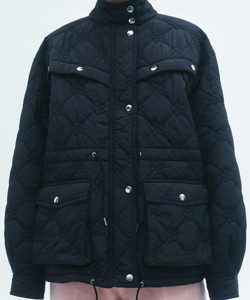 Charles Chaton(シャルルシャトン)の「flower quilting jacket(その他アウター・レディース・サックスブルー/ブラック・FREE)」の4枚目の写真