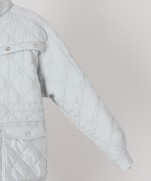 Charles Chaton(シャルルシャトン)の「flower quilting jacket(その他アウター・レディース・サックスブルー/ブラック・FREE)」の22枚目の写真