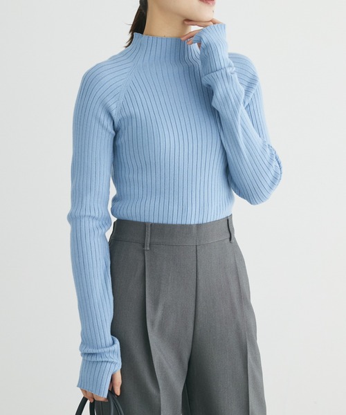 AJUGA.（アジュガ）の「■AJUGA.×GP ハイネックリブニット（ニット/セーター・レディース・アイボリー/サックスブルー・FREE）」の2枚目の写真