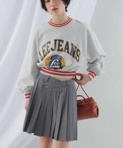 Ray BEAMS（レイビームス）の「Lee / SHORT PULLOVER SWEAT（スウェット・レディース・グレー/ネイビー・MEDIUM）」の12枚目の写真