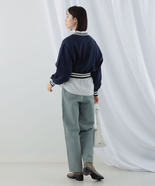 Ray BEAMS（レイビームス）の「Lee / SHORT PULLOVER SWEAT（スウェット・レディース・グレー/ネイビー・MEDIUM）」の17枚目の写真