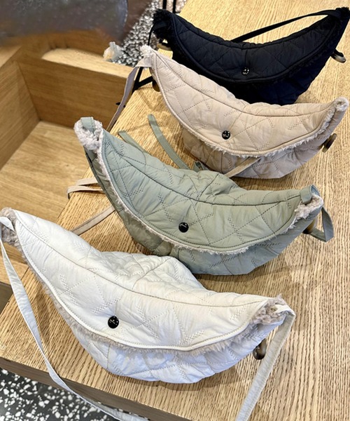 aimoha（アイモハ）の「2wayリバーシブル帽子バッグ（ハット・レディース・ベージュ/ブラック/オフホワイト/グリーン・FREE）」の7枚目の写真