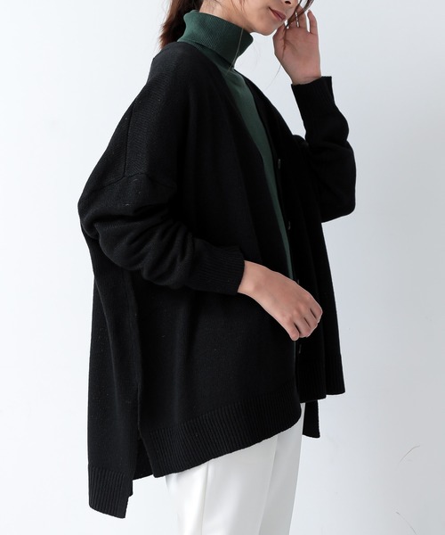 and it_（アンドイット）の「ウールミックスニットワイドカーディガン（カーディガン/ボレロ・レディース・アイボリー/ブラック/ダークグリーン・M-L）」の2枚目の写真