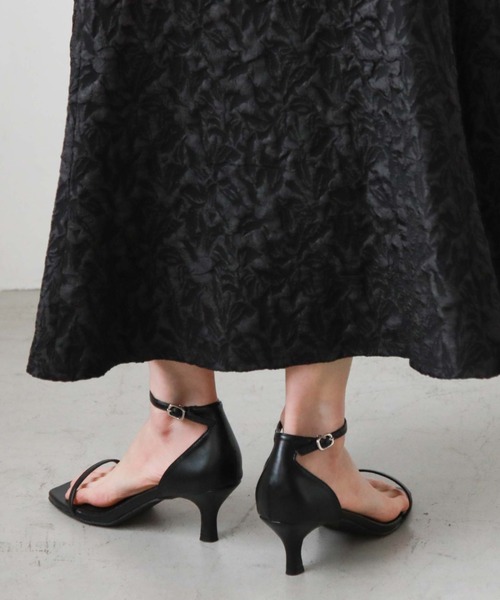 archives（アルシーヴ）の「スクエアサンダル（サンダル・レディース・シルバーグレー/ブラック/アイボリー・MEDIUM/LARGE）」の9枚目の写真